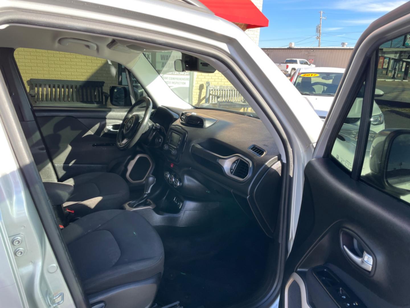 2016 Silver Jeep Renegade (ZACCJABT4GP) with an 4-Cyl, MultiAir, 2.4L engine, Automatic, 9-Spd transmission, located at 8008 Warden Rd, Sherwood, AR, 72120, (501) 801-6100, 34.830078, -92.186684 - Photo#8